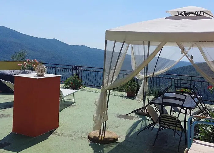 Agriturismo Dinoabbo Ulivi Lägenhet Lucinasco