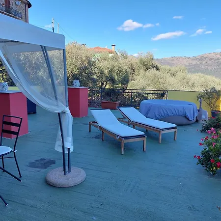 Agriturismo Dinoabbo Ulivi 公寓 *