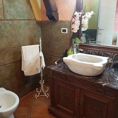 Agriturismo Dinoabbo Ulivi 公寓 Lucinasco