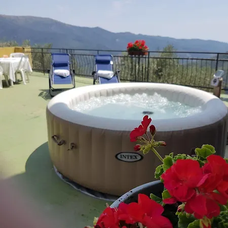 Agriturismo Dinoabbo Ulivi * Lucinasco